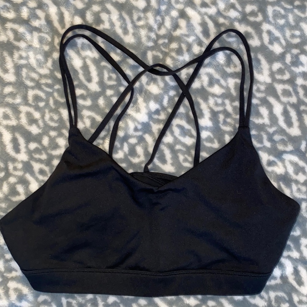 Black sports bra,size Large,brand old navy,